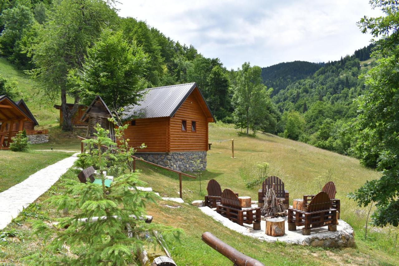 Gradine - Katun Kamp Villa Plav Exteriör bild