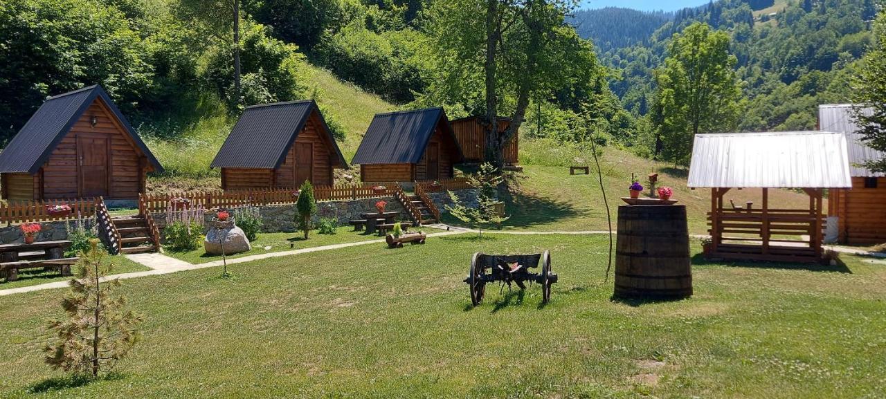 Gradine - Katun Kamp Villa Plav Exteriör bild